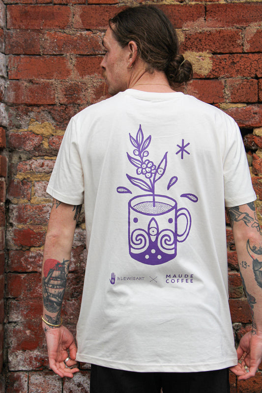 Kateshi Tshirt (rlewisart x Maude Coffee)